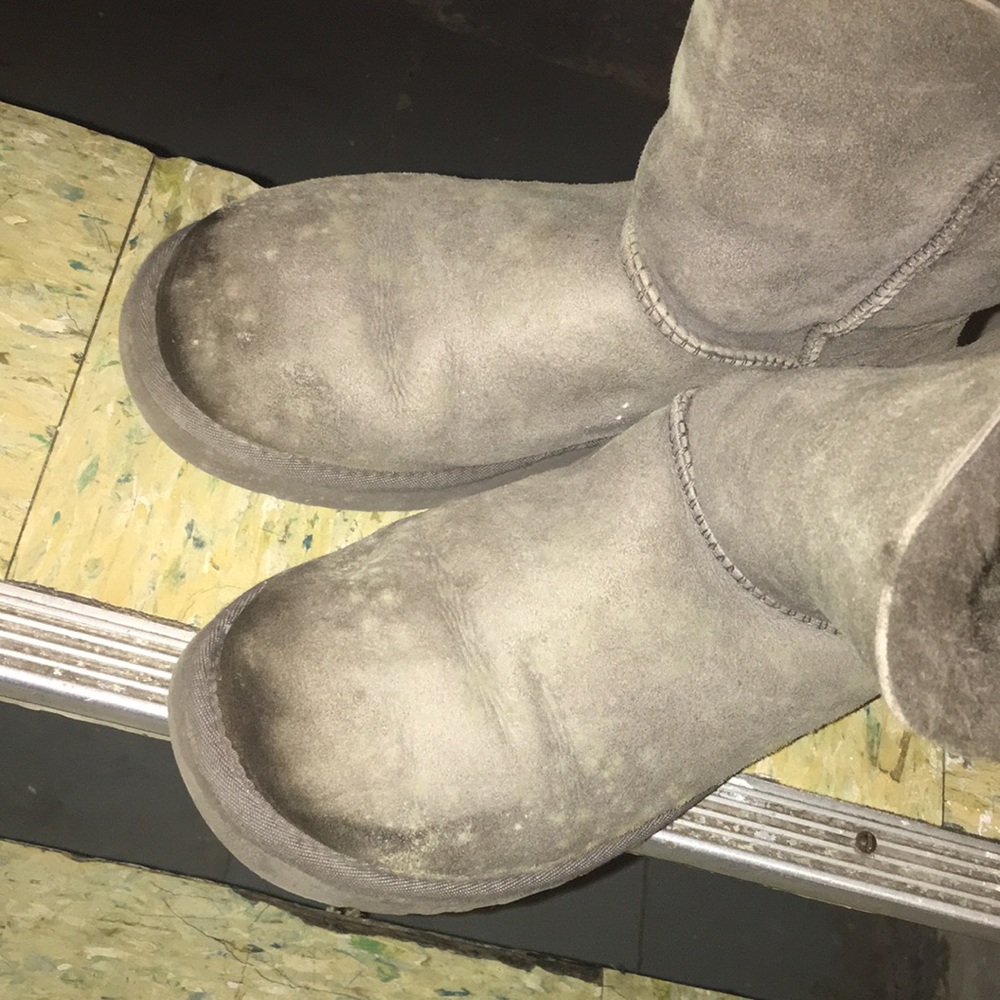Grey Ugg’s